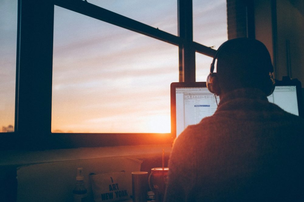 Fondata sul Lavoro: I volti e le parole di chi ogni giorno sostiene il Paese