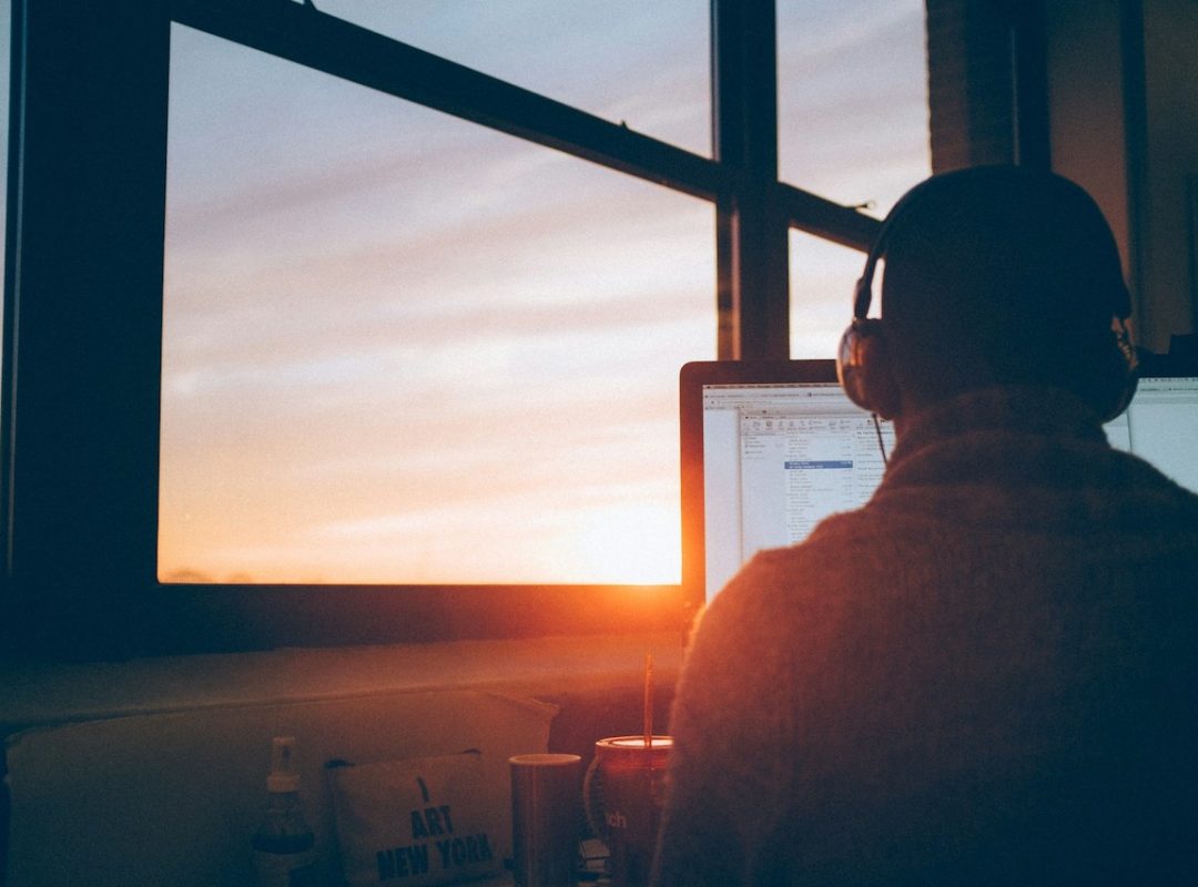 Fondata sul Lavoro: I volti e le parole di chi ogni giorno sostiene il Paese