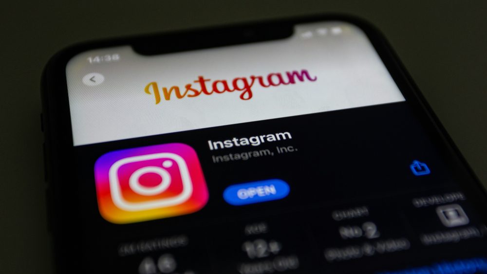 Instagram apre ai motori di ricerca: da luglio Google e Microsoft Bing autorizzati a mostrare foto e video