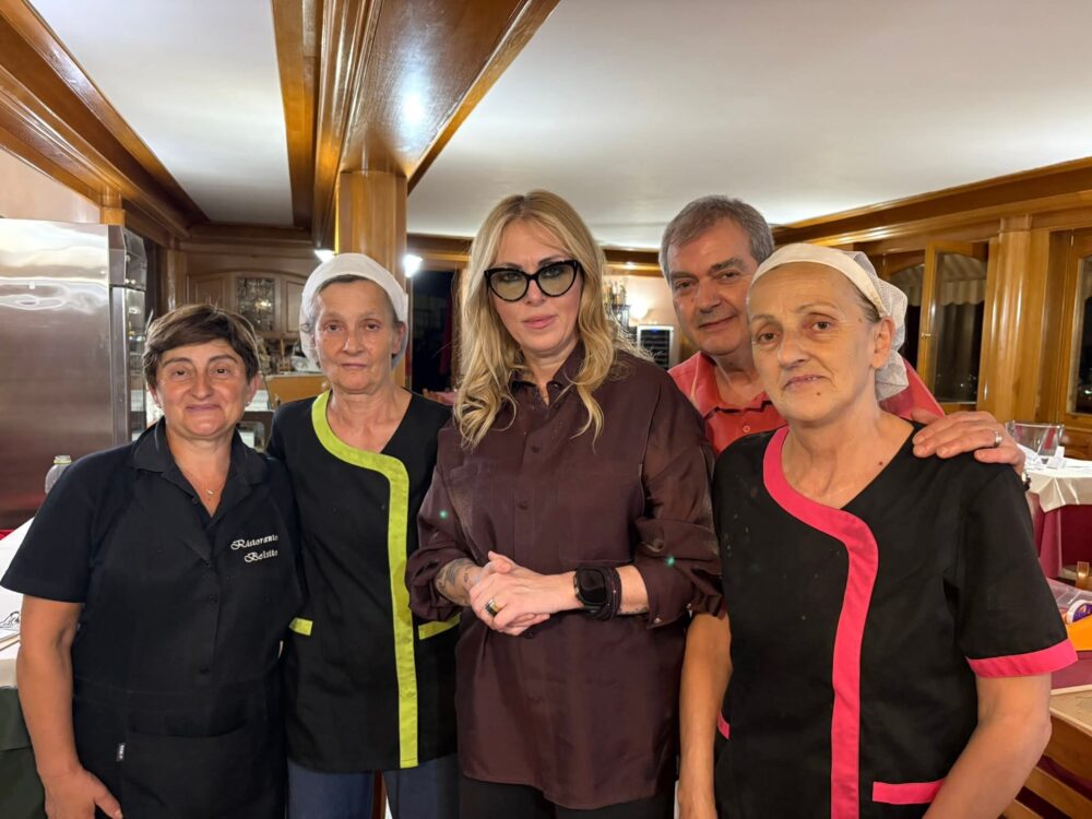 Serrone, successo per la “Cena con Delitto” con Roberta Bruzzone